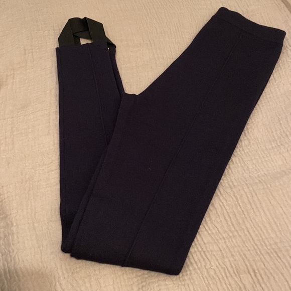 Sandro Paris navy pants / stretchy leggings with Stirrups . Size 1. New.… - Picture 11 of 12